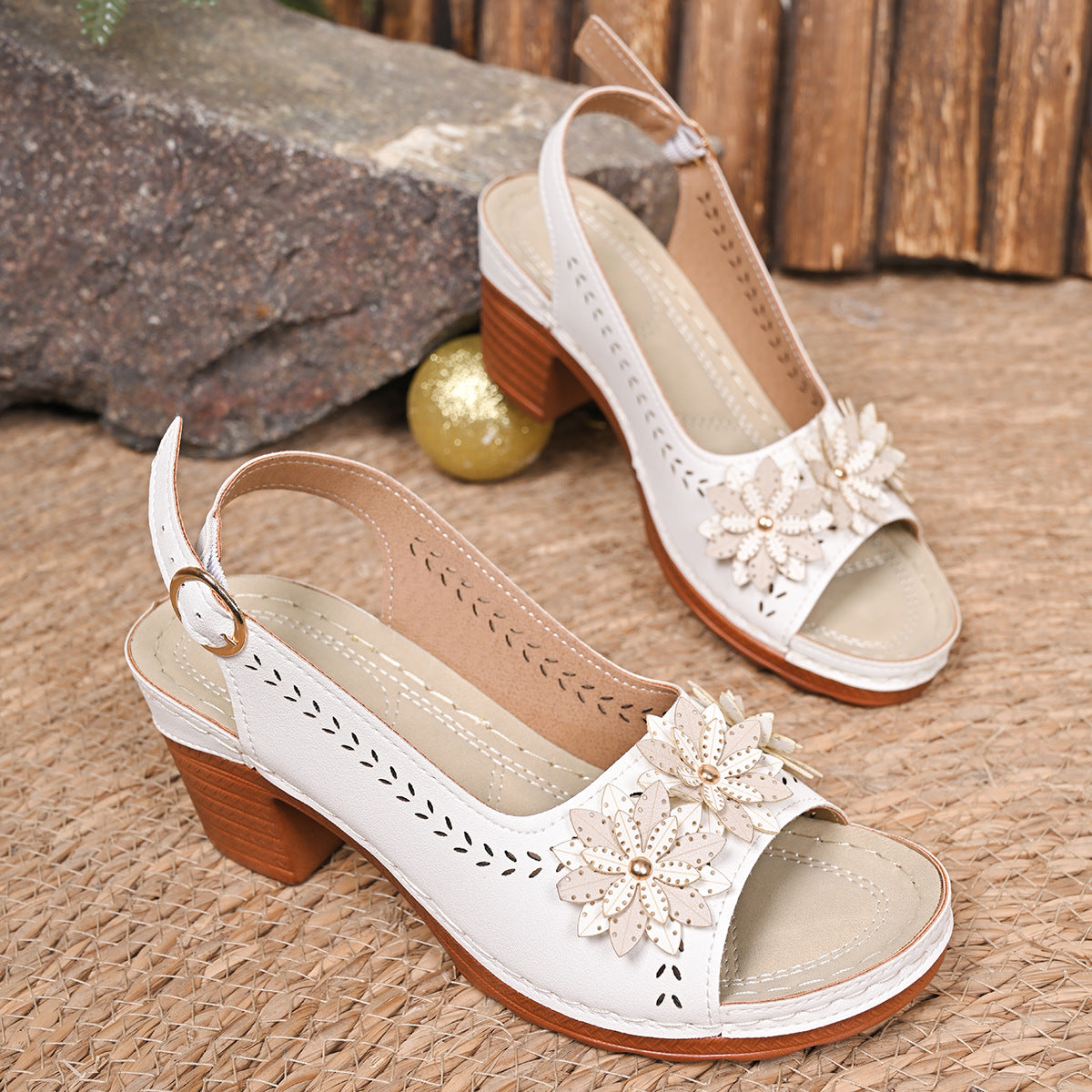 💐Women's Fashion Flower High Heel Casual Sandals