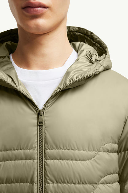 Aleso Hooded Geometric-Quilted Short Down Jacket